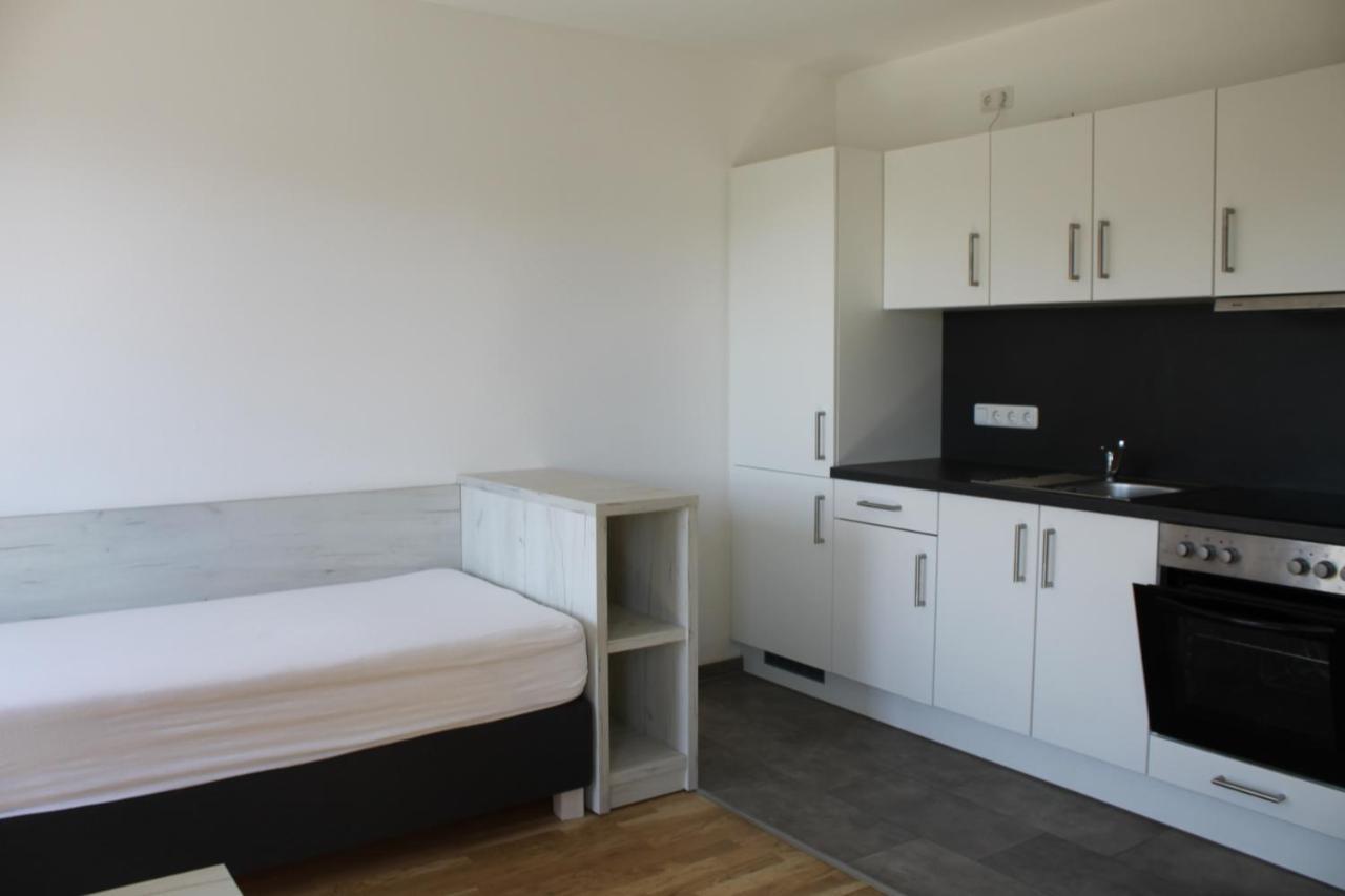 1 Zimmer Studioapartment Mit Bis Zu 2 Einzelbetten In Der Land Of Living Kelheim Kültér fotó